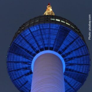 Strahlende UNESCO Welterbestätten N Seoul Tower